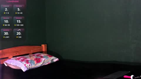 carolayn  online show from 16, 9, 2025