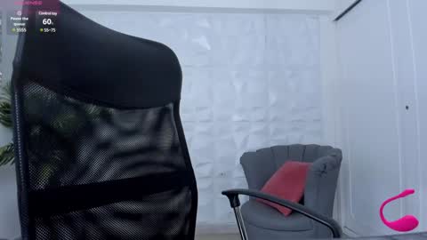 Fabiana online show from 12, 12, 2024