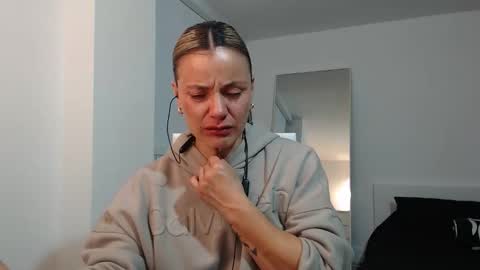 sweef online show from 18, 12, 2025