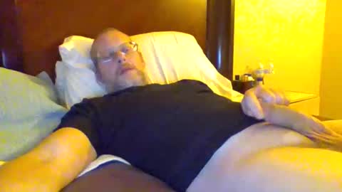 sweetg233 online show from 4, 12, 2025