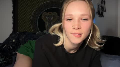 sweetgracee online show from 4, 2, 2025