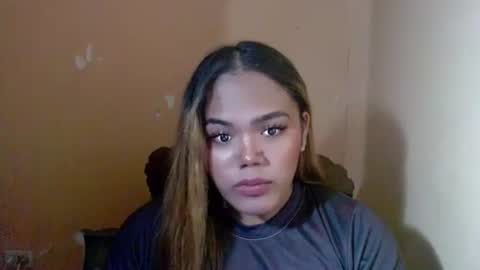 Bella online show from 8, 9, 2025