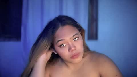 Bella online show from 2, 10, 2025