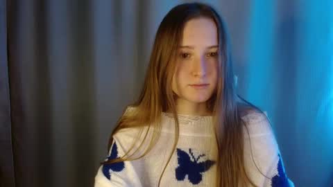 Snapshot of sweetie_lover chatting on 27, 10, 2025 Annie online show from 27, 10, 2025