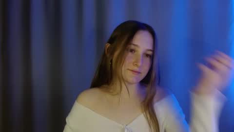 Snapshot of sweetie_lover chatting on 4, 12, 2025 Annie online show from 4, 12, 2025