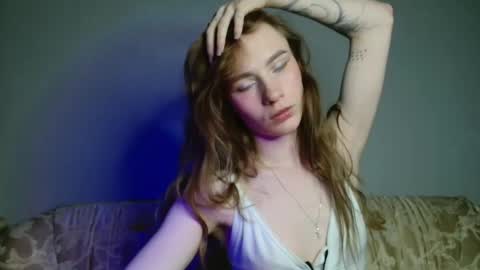 sweetiekris online show from 19, 9, 2025