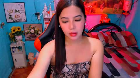 Snapshot of sweetienicole chatting on 16, 12, 2024 Nicole online show from 16, 12, 2024