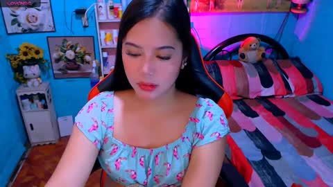 Snapshot of sweetienicole chatting on 1, 3, 2025 Nicole online show from 1, 3, 2025