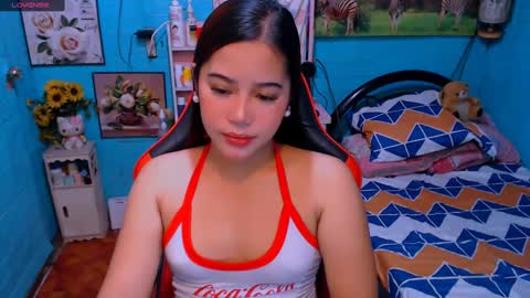 Snapshot of sweetienicole chatting on 4, 3, 2025 Nicole online show from 4, 3, 2025