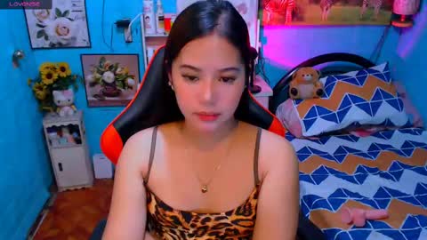 Snapshot of sweetienicole chatting on 10, 3, 2025 Nicole online show from 10, 3, 2025