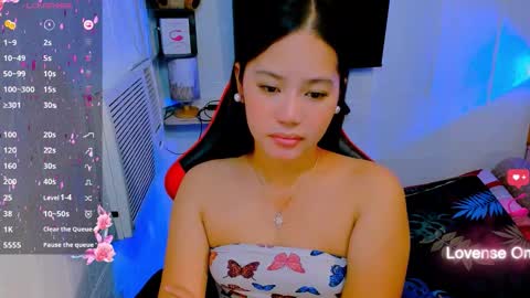 Snapshot of sweetienicole chatting on 19, 9, 2025 Nicole online show from 19, 9, 2025