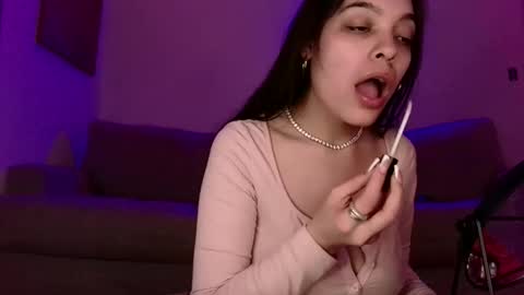 Blu Sweets online show from 24, 2, 2025