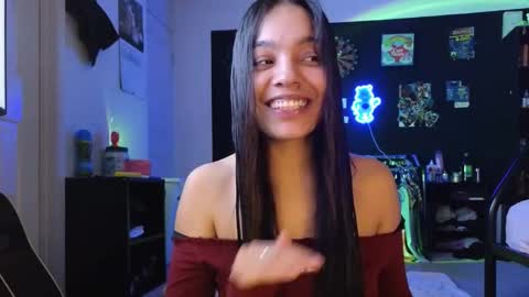 Snapshot of sweetieslikebutter chatting on 8, 2, 2026 Blu Sweets online show from 8, 2, 2026