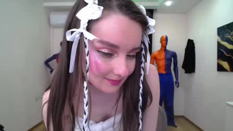 sweetintouch online show from 8, 2, 2025