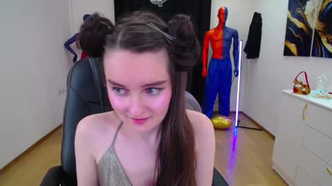 sweetintouch online show from 1, 3, 2025