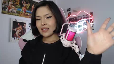 SweetJess online show from 11, 3, 2025