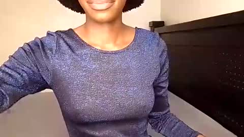 Sweet Lisa online show from 9, 12, 2024