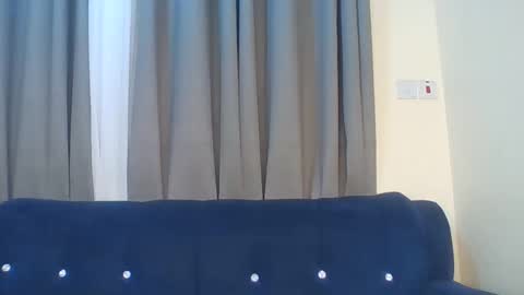 sweetlight_pie online show from 1, 3, 2025