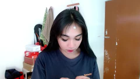 Lilly online show from 18, 2, 2025