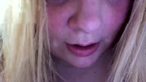 Snapshot of sweetlisa92 chatting on 24, 2, 2025 Lisa  online show from 24, 2, 2025