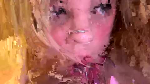Snapshot of sweetlisa92 chatting on 10, 3, 2025 Lisa  online show from 10, 3, 2025