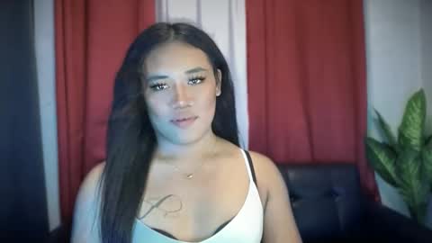 Snapshot of sweetlove_mia chatting on 16, 10, 2025 your filipina girl MIA online show from 16, 10, 2025