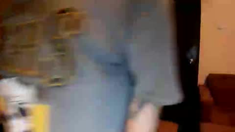 Snapshot of sweetlovepinay04 chatting on 23, 10, 2025 Zoe online show from 23, 10, 2025