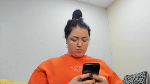 Snapshot of sweetmarylove chatting on 30, 10, 2025 sweetmarylove online show from 30, 10, 2025