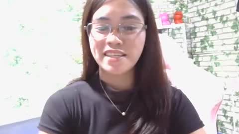 Snapshot of sweetmelyxx chatting on 14, 1, 2026 MELY online show from 14, 1, 2026