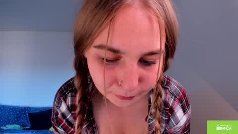 Snapshot of sweetmila1 chatting on 20, 9, 2025 Mila online show from 20, 9, 2025