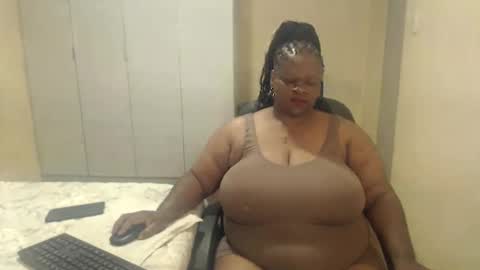 sweetnoziexxx online show from 6, 1, 2025