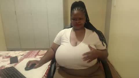 sweetnoziexxx online show from 18, 1, 2025