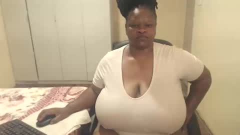 sweetnoziexxx online show from 29, 1, 2025