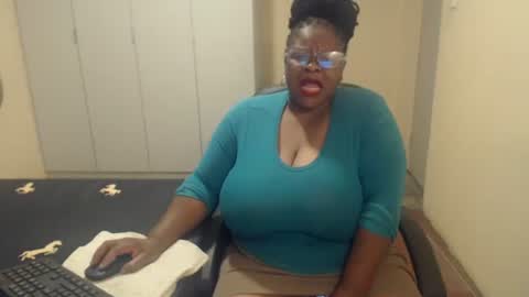 sweetnoziexxx online show from 18, 2, 2025