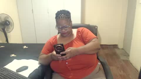 sweetnoziexxx online show from 7, 3, 2025