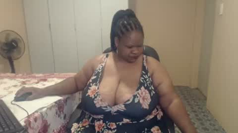 Snapshot of sweetnoziexxx chatting on 19, 1, 2026 sweetnoziexxx online show from 19, 1, 2026