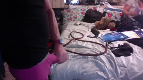 WeAim2PZzz online show from 9, 12, 2024