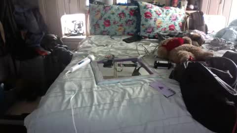 WeAim2PZzz online show from 12, 1, 2025