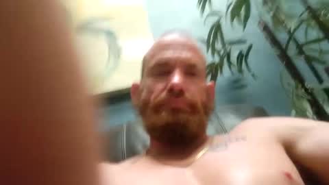 WeAim2PZzz online show from 25, 1, 2025