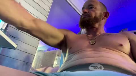 WeAim2PZzz online show from 2, 2, 2025