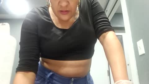 Snapshot of sweetp3ach29 chatting on 21, 12, 2024 sweetp3ach29 online show from 21, 12, 2024