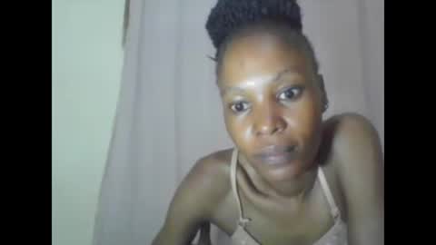 ESTHER online show from 25, 1, 2025