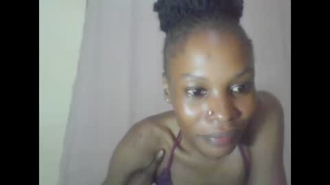 ESTHER online show from 25, 1, 2025