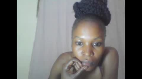 ESTHER online show from 26, 1, 2025