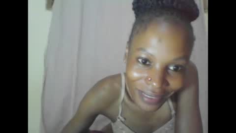 ESTHER online show from 30, 1, 2025