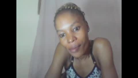 ESTHER online show from 17, 2, 2025