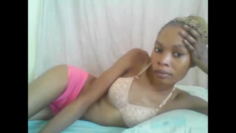 ESTHER online show from 17, 2, 2025