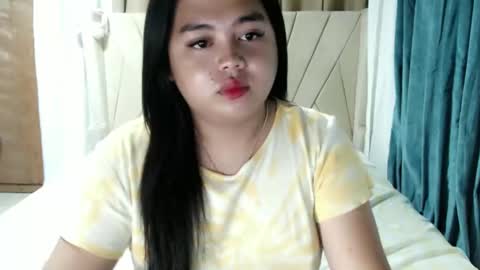 Princess Ella online show from 30, 12, 2024