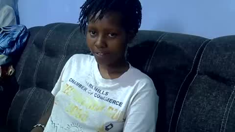 Snapshot of sweetqueen20 chatting on 18, 10, 2025 queen online show from 18, 10, 2025