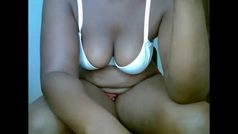 sweetrenne online show from 11, 3, 2025